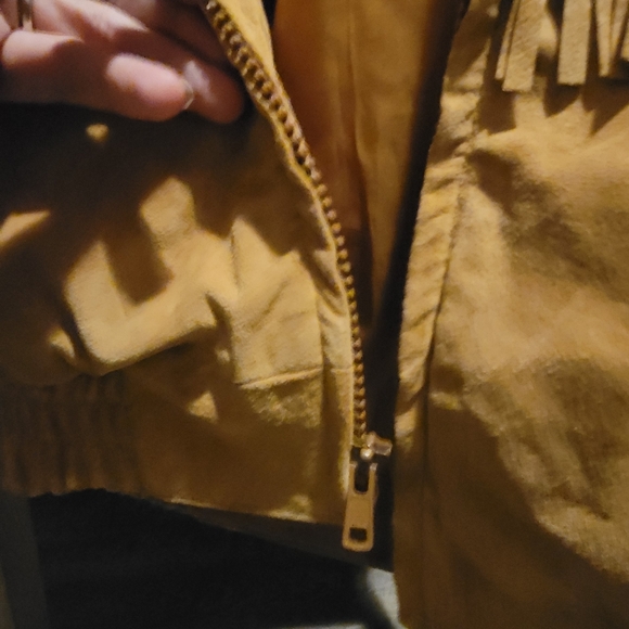 Big Kids Size 6, Tan Fringe Jacket, Tags Attached! - Picture 10 of 16